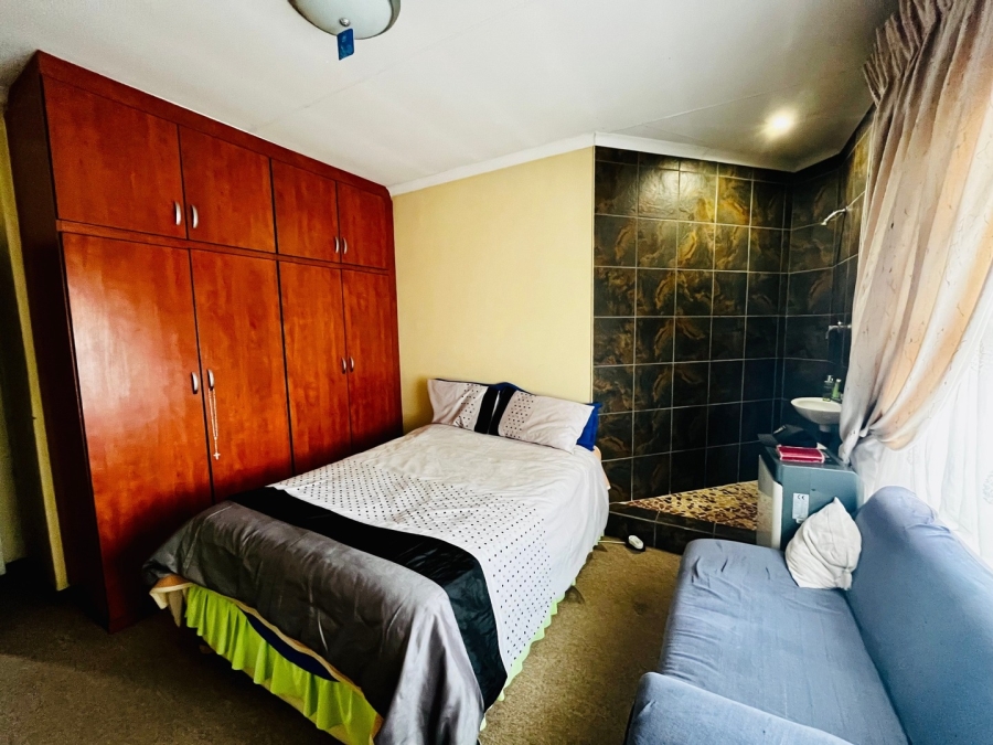 3 Bedroom Property for Sale in Universitas Ridge Free State